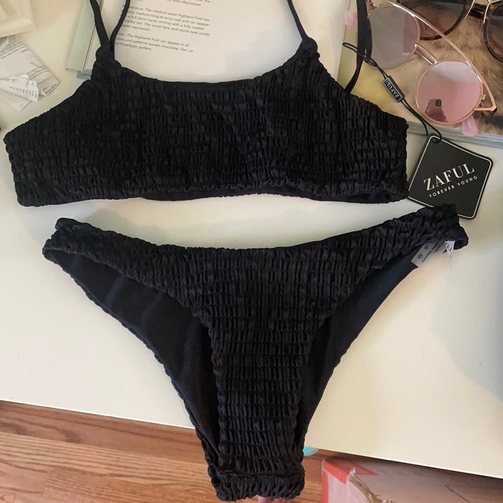 Zaful scrunched black two piece